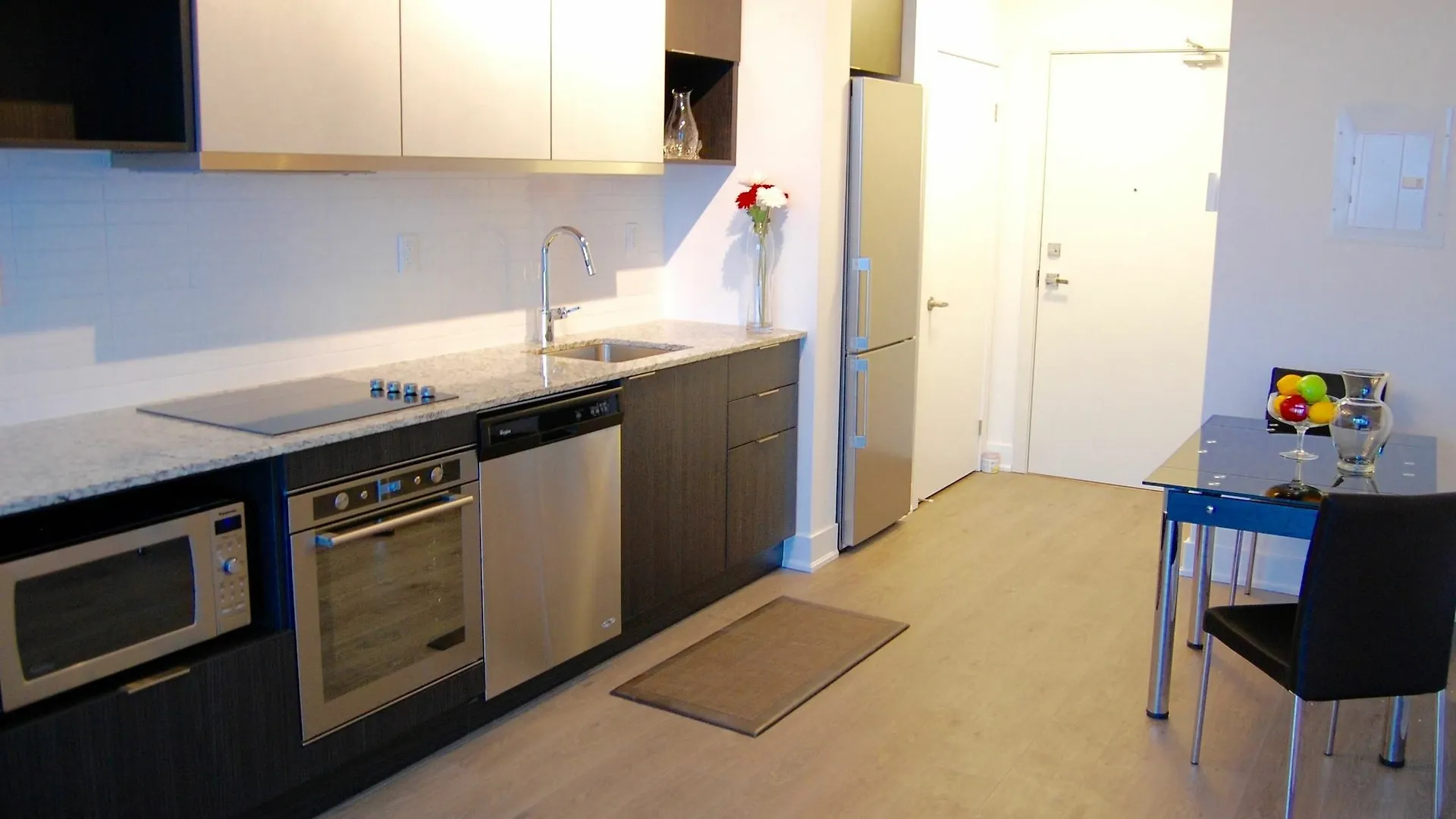 Shops At Don Mills Furnished Apartments Toronto